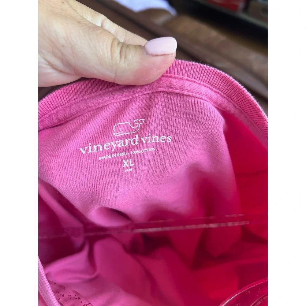 Vineyard vines Girls' Foil Skating Whale‎ Long-Sleeve Pocket Tee XL